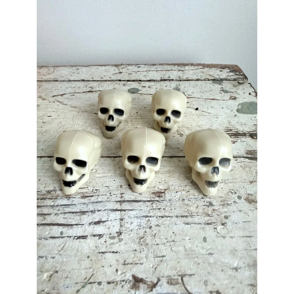 Halloween Miniature 5 Skulls and 3 Jack-O-Lantern Pumpkin Buckets Set Orange Tan - Picture 3 of 6